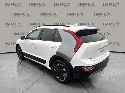 Used 2023 Kia Niro EV Wave for sale #1KT2765 - photo 2