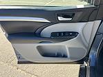 Used 2018 Toyota Highlander SE for sale #1LC3780B - photo 28