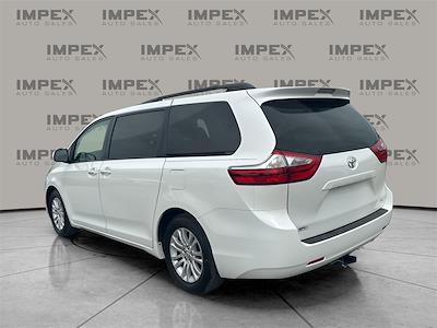 Used 2017 Toyota Sienna XLE Minivan for sale #1NT2974A - photo 2