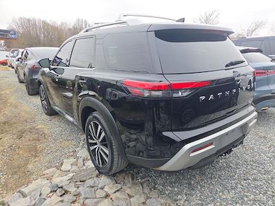 Used 2023 Nissan Pathfinder - photo 1