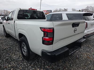 Used 2022 Nissan Frontier - photo 1
