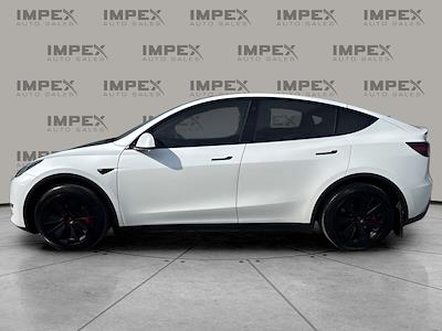Used 2023 Tesla Model Y - photo 1
