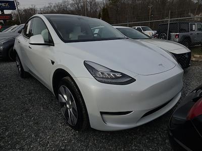 Used 2023 Tesla Model Y - photo 1