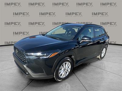 Used 2025 Toyota Corolla Cross LE for sale #1TT18103 - photo 1