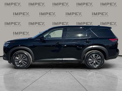 Used 2022 Nissan Pathfinder - photo 1