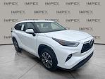 Used 2022 Toyota Highlander XLE for sale #1TT4590 - photo 7