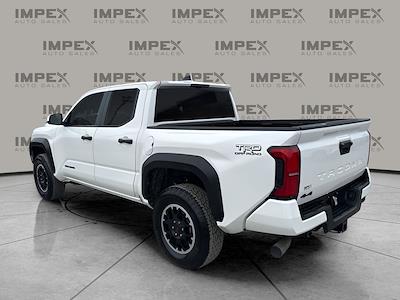 Used 2025 Toyota Tacoma - photo 1
