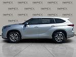 Used 2023 Toyota Highlander XLE SUV for sale #1TT6887 - photo 3