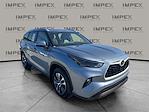 Used 2023 Toyota Highlander XLE for sale #1TT6934 - photo 7