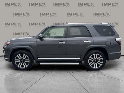 Used 2018 Toyota 4Runner - photo 1