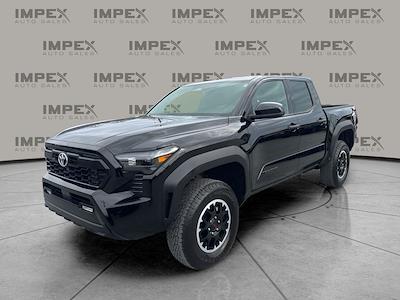 Used 2025 Toyota Tacoma - photo 1