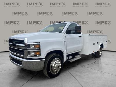 Used 2020 Chevrolet Silverado 5500 - photo 1