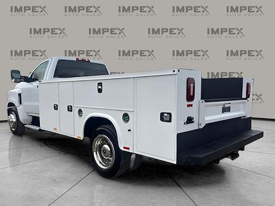 Used 2020 Chevrolet Silverado 5500 - photo 1