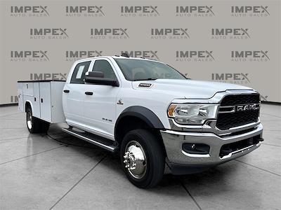 Used 2019 Ram 5500 Crew Cab 4x4 Service Truck for sale #4RT9409 - photo 1