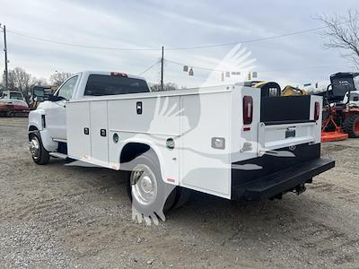 Used 2020 Chevrolet Silverado 5500 Service Truck for sale #4CT1616 - photo 2