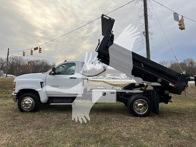 Used 2022 Chevrolet Silverado 6500 Dump Truck for sale #4CT7886 - photo 2