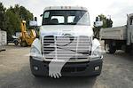 Used 2015 Freightliner Cascadia Detroit Diesel DD15 STD Semi Truck for sale #4FT5102 - photo 3