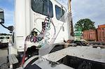Used 2015 Freightliner Cascadia Detroit Diesel DD15 STD Semi Truck for sale #4FT5102 - photo 28
