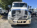Used 2015 Freightliner Cascadia Cummins ISX Semi Truck for sale #4FT6393 - photo 3