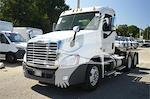 Used 2015 Freightliner Cascadia Detroit Diesel DD15 STD Semi Truck for sale #4FT7439 - photo 4