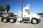 Used 2015 Freightliner Cascadia Detroit Diesel DD15 STD Semi Truck for sale #4FT7439 - photo 5