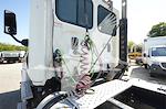 Used 2015 Freightliner Cascadia Detroit Diesel DD15 STD Semi Truck for sale #4FT7439 - photo 22