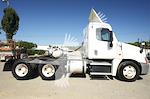Used 2015 Freightliner Cascadia Detroit Diesel DD15 STD Semi Truck for sale #4FT8482 - photo 5