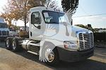 Used 2015 Freightliner Cascadia Detroit DD13 Semi Truck for sale #4FTA1528 - photo 4