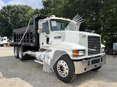 Used 2009 Mack CHU613 Landscape Dump for sale #4MT4582 - photo 1