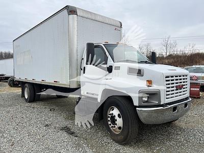 Used 2005 GMC TopKick C6500 Regular Cab Cab Chassis for sale #ST0442A - photo 1