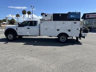 Used 2022 Ford F-550 - photo 1
