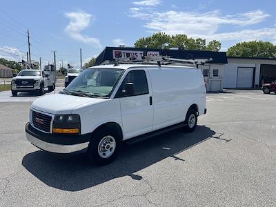 Used 2019 GMC Savana 2500 - photo 1