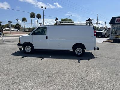 Used 2019 GMC Savana 2500 - photo 1
