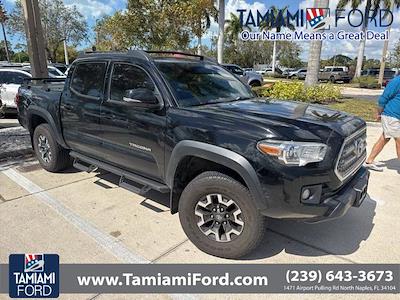 Used 2017 Toyota Tacoma - photo 1