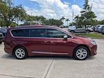 2019 Chrysler Pacifica FWD Minivan for sale #KR731423 - photo 4