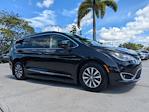 2020 Chrysler Pacifica FWD Minivan for sale #LR135948 - photo 3