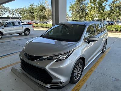 2021 Toyota Sienna FWD Minivan for sale #MS013012 - photo 2