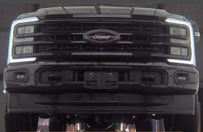 Used 2024 Ford F-250 - photo 1