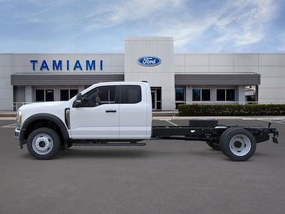 New 2025 Ford F-450 Super Cab Cab Chassis for sale #SED88184 - photo 2