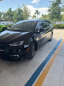 2025 Chrysler Pacifica FWD Minivan for sale #SR563996 - photo 1