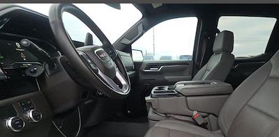 Used 2025 GMC Sierra 1500 - photo 1