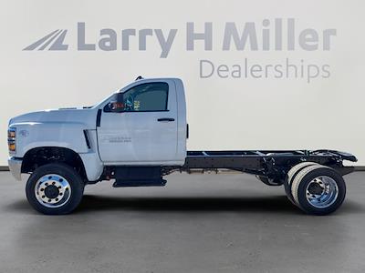2024 Chevrolet Silverado 6500 Regular Cab DRW 4WD Cab Chassis for sale #QCHF240754 - photo 1