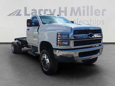 New 2024 Chevrolet Silverado 6500 - photo 1