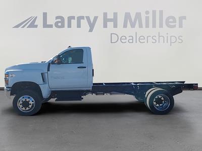 2024 Chevrolet Silverado 6500 Regular Cab DRW 4WD Cab Chassis for sale #QCHF240764 - photo 1