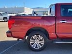 Used 2017 Nissan Titan SL Crew Cab 4x4 Pickup for sale #T132331B - photo 6