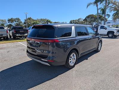Used 2023 Kia Carnival - photo 1