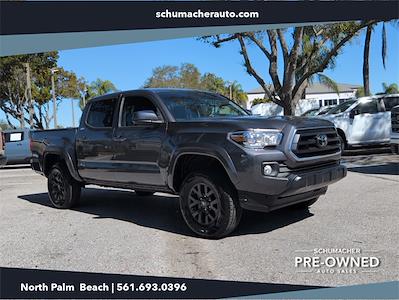 Used 2022 Toyota Tacoma - photo 1