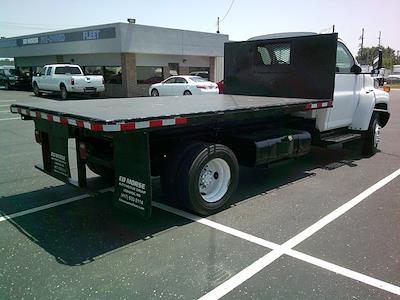 Used 2007 GMC TopKick C5500 Regular Cab RWD Flatbed Truck for sale #FT90547 - photo 2