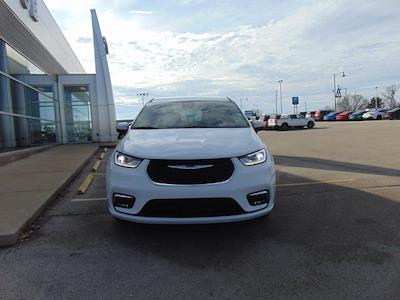 Used 2023 Chrysler Pacifica Touring L Minivan for sale #FT91293 - photo 2