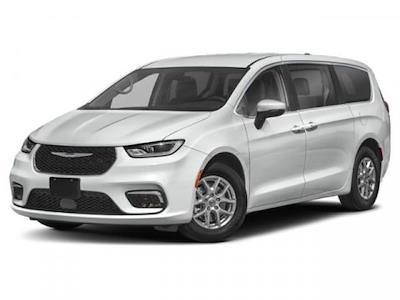 Used 2024 Chrysler Pacifica Touring L Minivan for sale #FT91316 - photo 1
